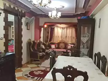 عقارات للبيع - 3 غرف - بالدور 8