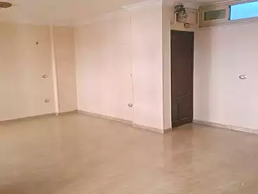 شقق للإيجار - 3 غرف - بالدور 6