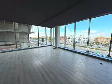 Administrative For rent - 3 rooms - floor 4