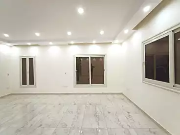عقارات للإيجار - 3 غرف - بالدور 1