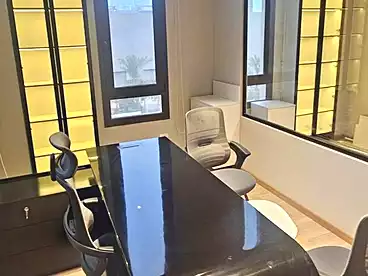 إداري للإيجار - 5 غرف - بالدور 2