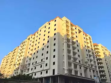 Apartments For sale - 4 rooms - floor 5