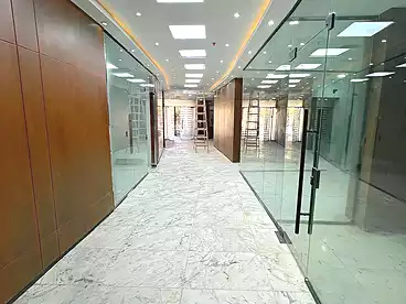 إداري للإيجار - 9 غرف - بالدور 2