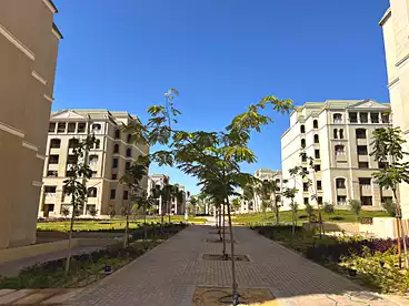 عقارات للبيع - 4 غرف