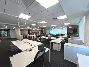 إداري للإيجار - 1 غرف - بالدور 5