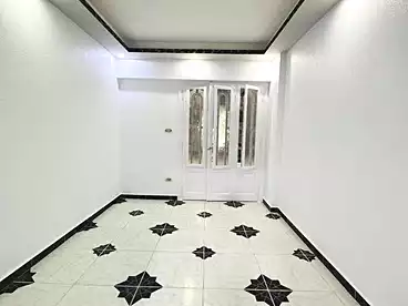 Apartments For sale - 2 rooms - floor 7