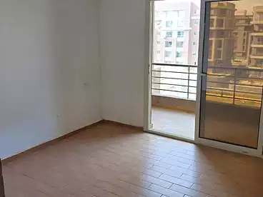 عقارات للبيع - 3 غرف - بالدور 4