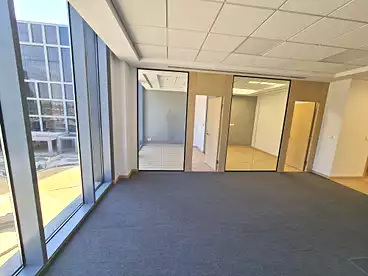 عقارات للإيجار - 1 غرف - بالدور 1