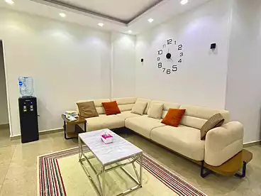 عقارات للإيجار - 3 غرف - بالدور 1