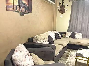 عقارات للإيجار - 2 غرف - بالدور 1