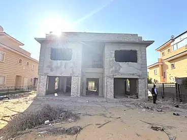فيلا منفصلة للبيع - 4 غرف