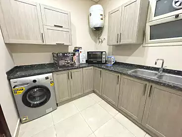 عقارات للإيجار - 2 غرف - بالدور 1