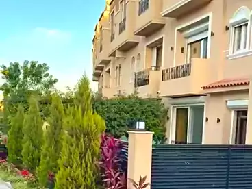 Villas For sale - 6 rooms