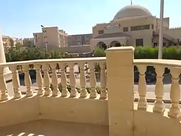 شقق للبيع - 4 غرف - بالدور 1