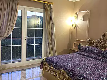 عقارات للبيع - 4 غرف