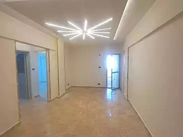 عقارات للبيع - 3 غرف - بالدور 11
