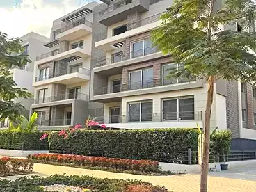 Apartments For sale - 4 rooms - floor 2