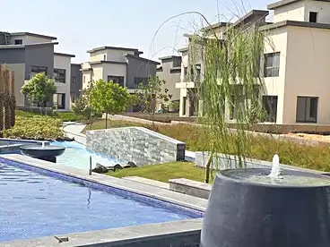 تاون هاوس للبيع - 3 غرف