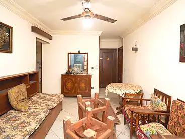 عقارات للبيع - 2 غرف - بالدور 1