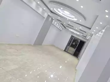 Apartments For rent - 3 rooms - floor 9