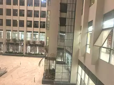 Shops For sale - floor 1