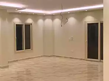 شقق للإيجار - 3 غرف - بالدور 8