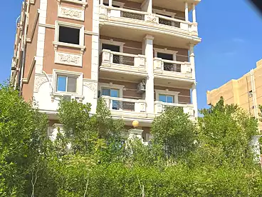 شقق للبيع في حي 2000 قطعة، التوسعات الشمالية، 160 متر
