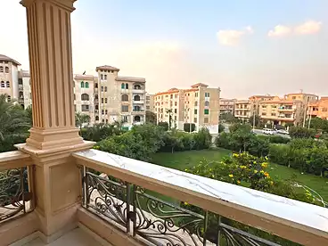 Apartments For sale - 3 rooms - floor 1