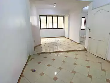 Apartments For rent - 2 rooms - floor 3