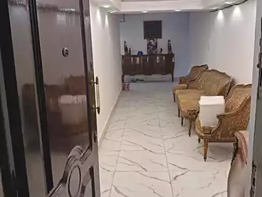 شقق مفروشة للبيع - 2 غرف - بالدور 7