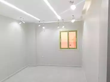 شقق للبيع في شارع نصر عمار، الحي الثالث، 135 متر