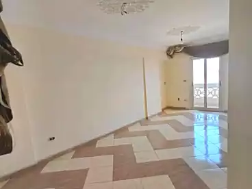 عقارات للبيع - 3 غرف - بالدور 13