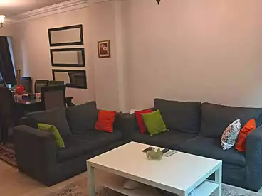 شقق للبيع - 3 غرف - بالدور 8