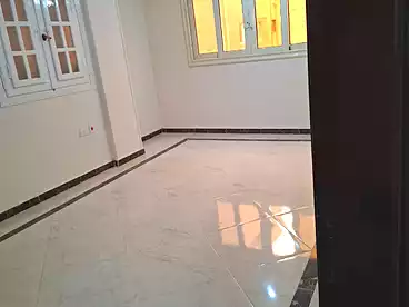 شقق للإيجار - 4 غرف - بالدور 1