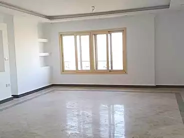 شقق للإيجار - 4 غرف - بالدور 4