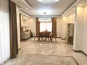 Furnished Apartment For sale - 3 rooms - floor 2