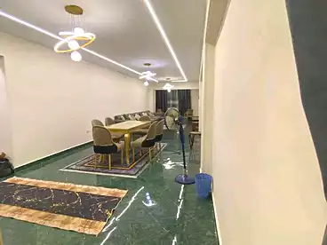 شقق للبيع - 2 غرف - بالدور 10