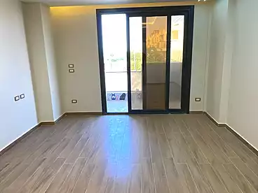 Apartments For sale - 3 rooms - floor 2