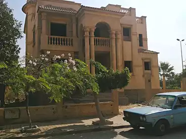 Separate Villa For sale - 5 rooms