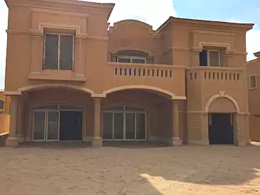 Separate Villa For sale - 5 rooms
