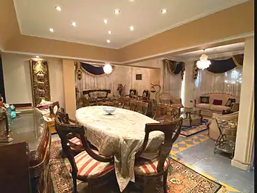 Furnished Apartment For sale - 3 rooms - floor 11