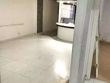 Administrative For rent - 3 rooms - floor 4