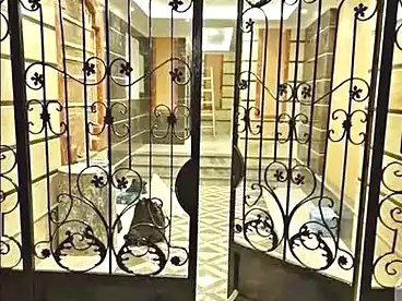 Apartments For sale - 2 rooms - floor 6