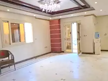 شقق للإيجار - 4 غرف - بالدور 2