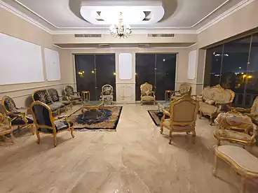 Palace For sale - 12 rooms