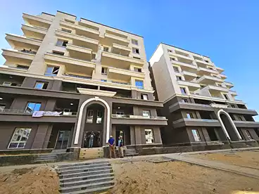 شقق للبيع في كمبوند دي جويا 4 - تاج مصر، الحي السكني الثامن - R8، 236 متر