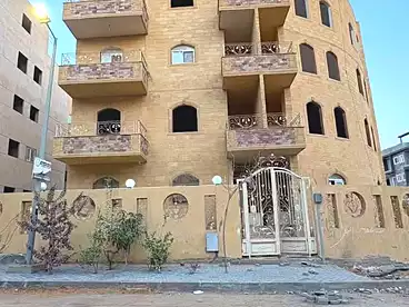 شقق للبيع - 3 غرف - بالدور 2