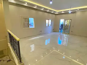 Duplex For rent - 5 rooms - floor 0