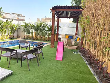 توين هاوس للبيع - 5 غرف