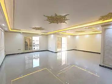 Apartments For sale - 3 rooms - floor 8